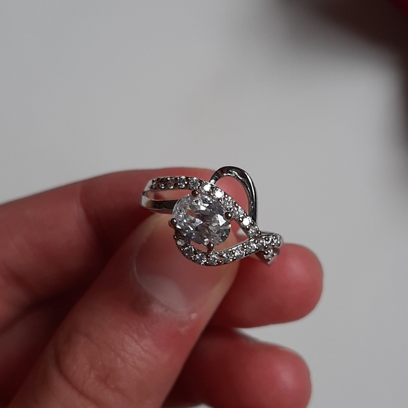 Beautiful stone ring - Picture 3 of 3